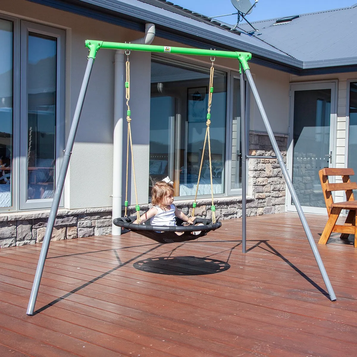 Dynamic Sports Fennic Fox Nest Metal  Swing Set