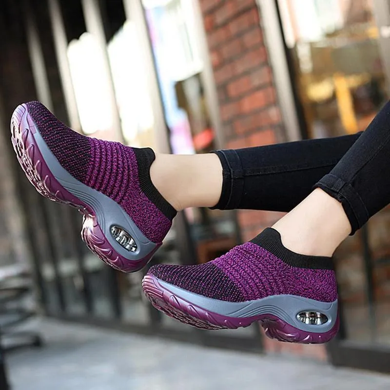 Ladies‘s Breathable Air Cushion Outdoor Shoes