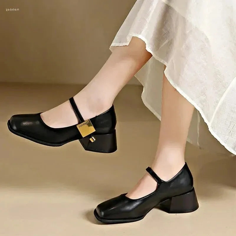 Milla Elegant Pumps