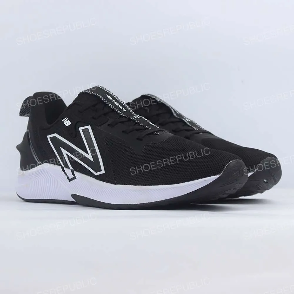 NB FuelCell Propel RMX v2 Black White