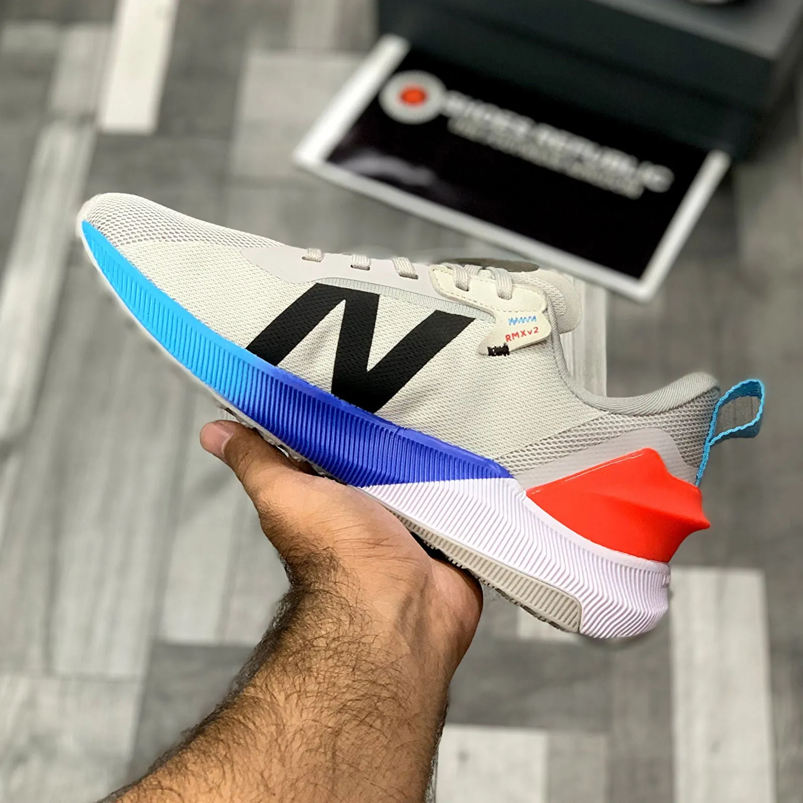 NB FuelCell Propel RMX v2 Smoke Blue