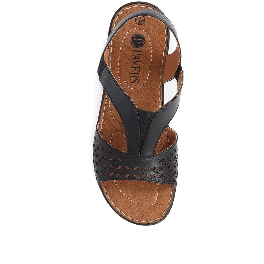 Slip-On Sandals  - KF39005 / 325 452