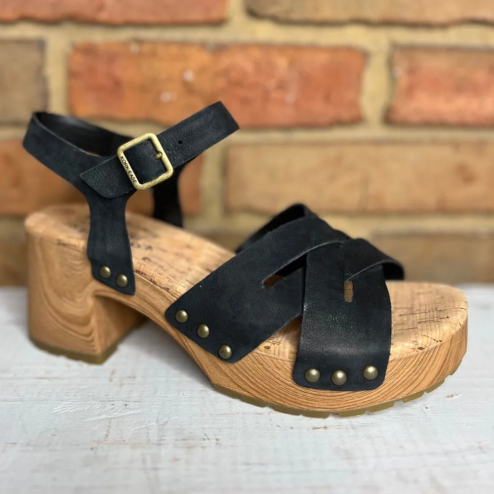 Tia Sandal - Black