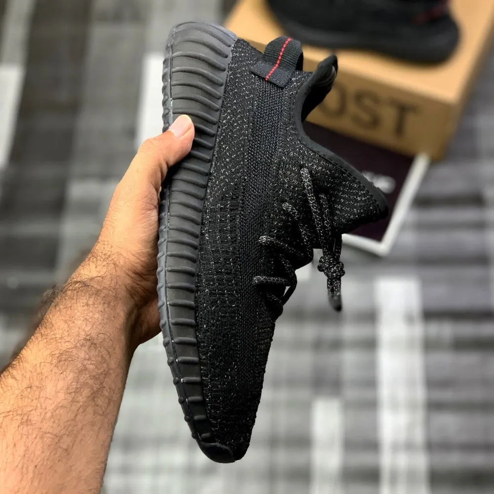 Yeeezzyy 350 v2 (Black Reflectives)