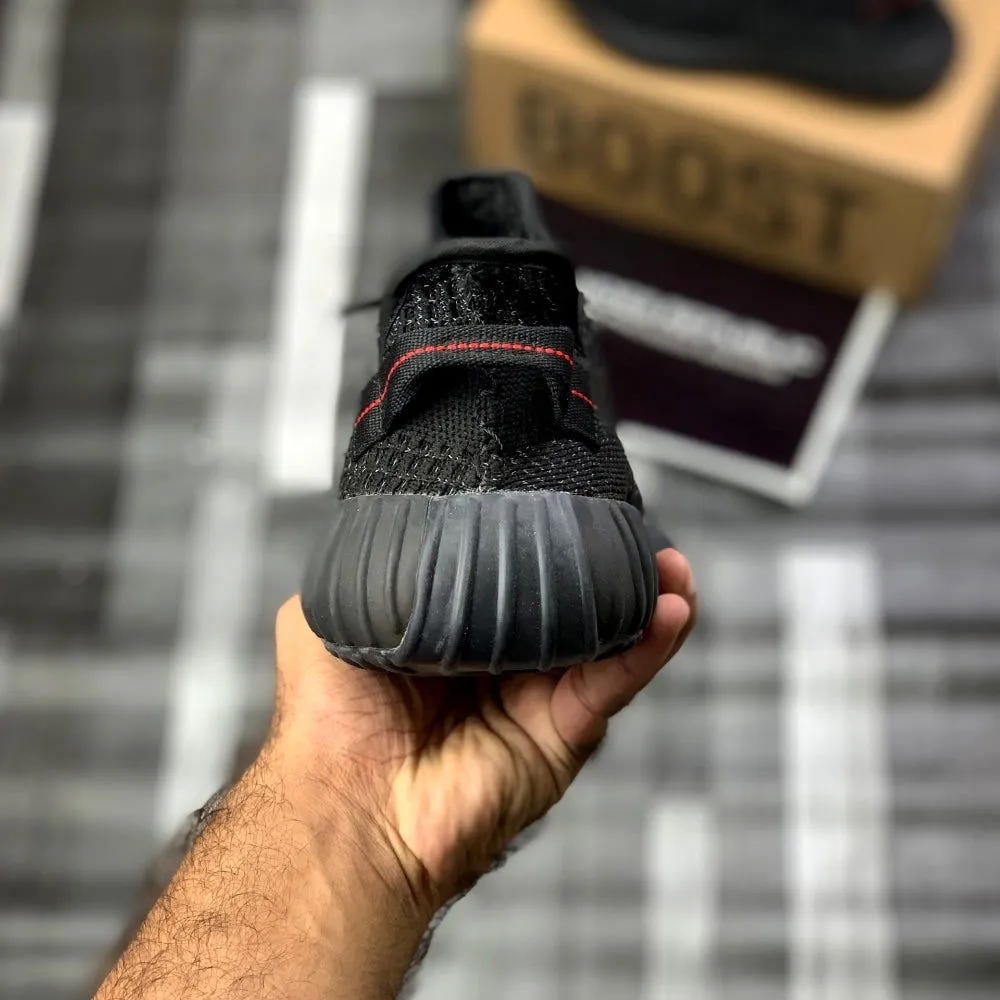 Yeeezzyy 350 v2 (Black Reflectives)