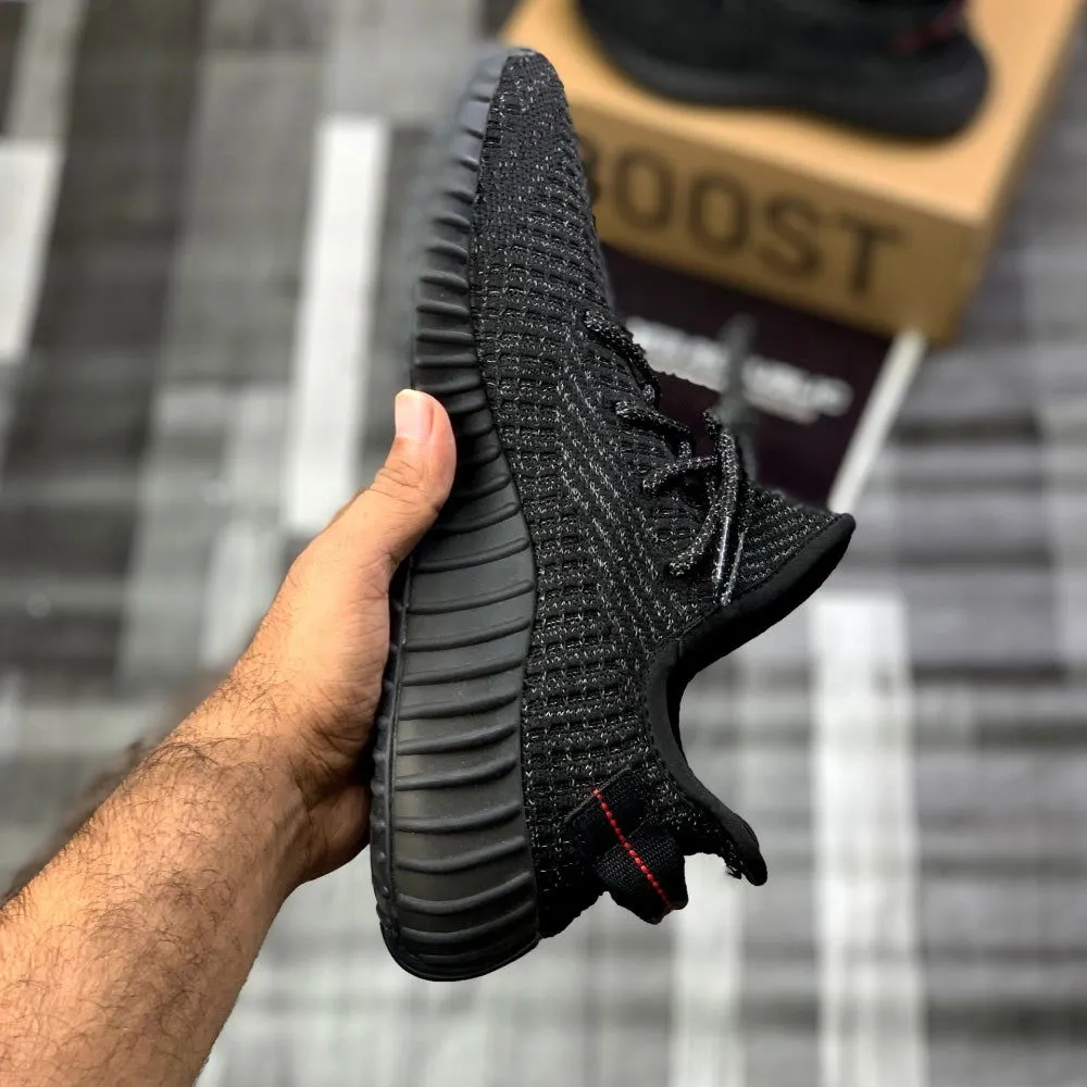 Yeeezzyy 350 v2 (Black Reflectives)