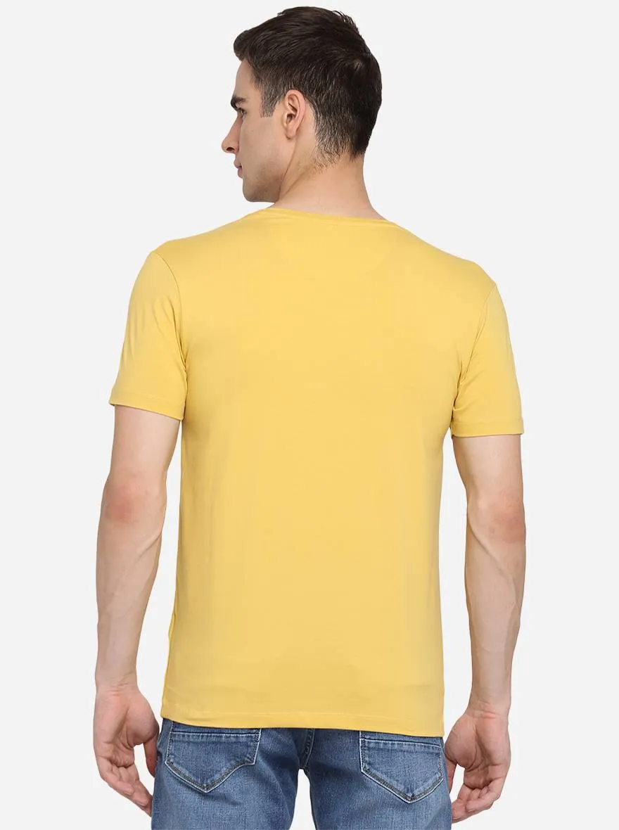 Yolk Yellow Printed Slim Fit T-Shirt | JadeBlue